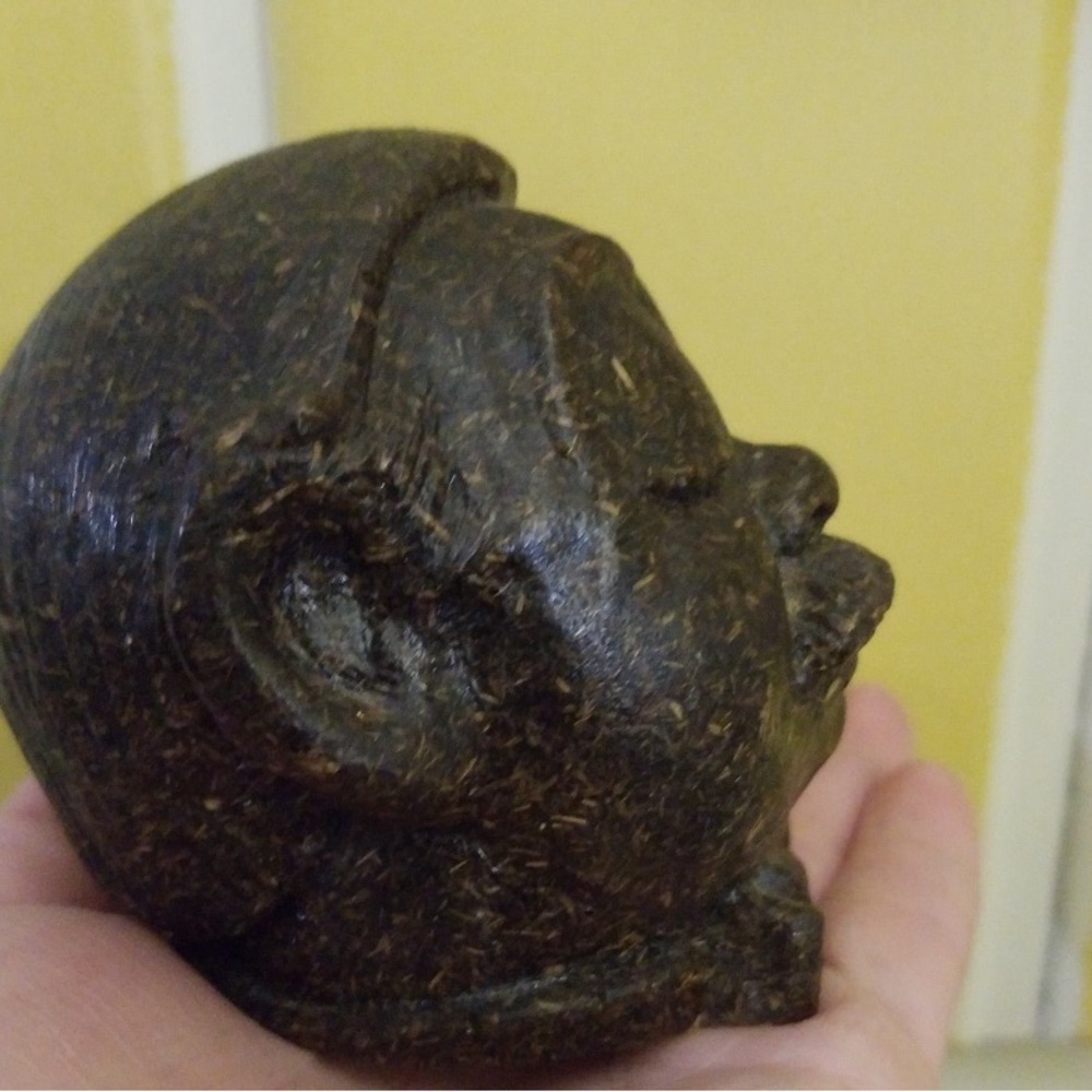 100% genuine cow manure one of a kind antique  made in usa 1983